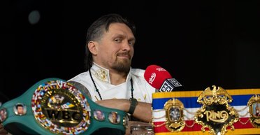Усик отримав нових суперників після перемоги: з ким зустрінеться український чемпіон