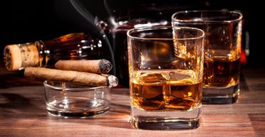 Акцизні податки на спирт і сигарети: як зміняться ціни у квітні 2025 року