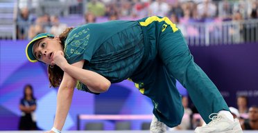 Брейкінг на Олімпіаді-2024: виступ австралійки розсмішив уболівальників (відео, фото)