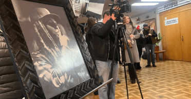 Андрея Яценко "Дизеля" хоронят в любимой кепке: на похоронах заметили его жену (фото)