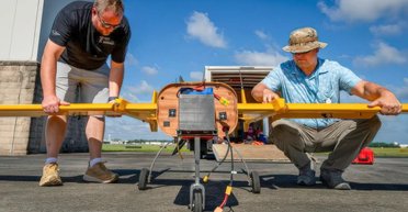 Невозможно посадить БПЛА: создан навигационный "щит", который заменит GPS (фото)