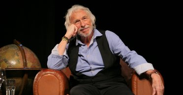 Пьеру Ришару — 90. Как аристократ стал комиком и почему его герой близок каждому