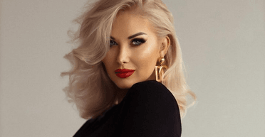 Олов'яне весілля: Катерина Бужинська відзначила 10 річницю шлюбу (фото)