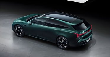 Цена $20 800 и запас хода 700 км: в Китае показали недорогой семейный электрокар (фото)