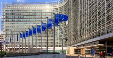 Зеленського не запросили виступити на саміті ЄС наживо, щоб не сердити Орбана, — Politico