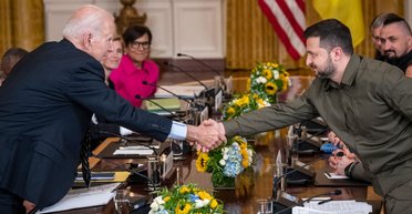 Реформы, выборы и тотальная ответственность: что делать Украине ради получения денег США в 2024 году