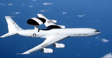 Мощный старик в рядах AWACS: что особенного в американском самолете E-3 Sentry