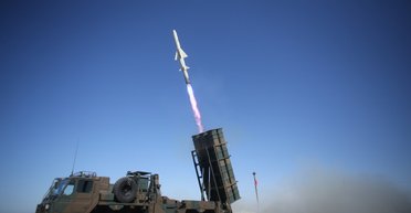В Японії перехожі на дорозі помітили першу в країні систему гіперзвукових ракет (фото)