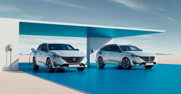 Стильний конкурент Nissan Leaf від Peugeot надійшов у продаж: комплектації та ціни (фото)