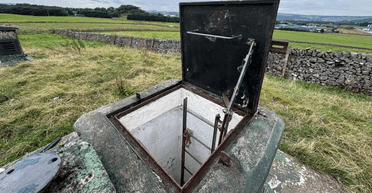 Продають "за копійки": старий ядерний бункер має страшне минуле (фото)