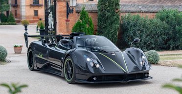 Уникальный итальянский суперкар с двигателем Mercedes продали за $11 миллионов (фото)