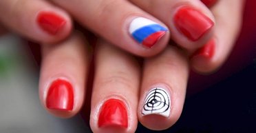 "Нєт такой нации": клієнтку відмовились обслуговувати українською у київському салоні краси