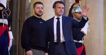 Макрон пригласил Зеленского в Елисейский дворец: о чем будут говорить политики, — Le Monde
