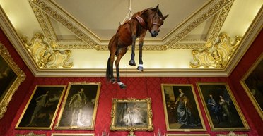 "Посвящение в свете", неспящая Этна и Национальный день Каталонии. Главные фото недели