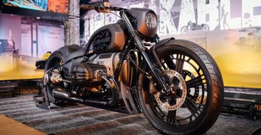 На аукционе продали уникальный мотоцикл BMW от украинских мастеров (фото)