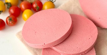 Лікарська ковбаса: як приготувати популярний продукт у домашніх умовах
