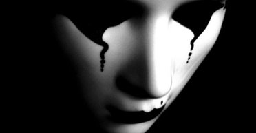 Под флагом "Не скорблю". Почему украинцы готовы плясать на костях мертвых врагов