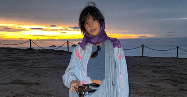 Украинку облили искусственной кровью в Европе: причина конфликта (фото)