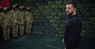 "Воины ждут справедливых ответов": Зеленский затронул тему демобилизации и ротации (видео)