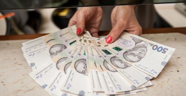 Ломбарди оживають: навіщо українці масово прямують за мікрокредитами