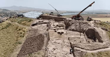 Нарушителей будет ждать смерть: ученые нашли необычный королевский артефакт Хеттской империи (фото)