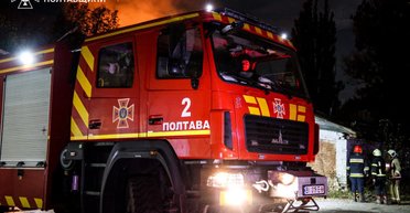 Взрывы в Полтаве: РФ атаковала город дронами, "Укрзализныця" отменяет поезда