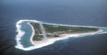 Токсичный остров: самое отдаленное место Японии хотят превратить в хранилище ядерных отходов