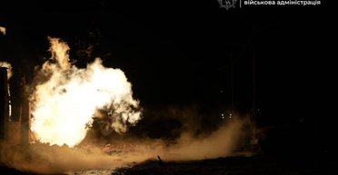 Нічний удар ЗС РФ по Україні: у Запоріжжі пошкоджена інфраструктура та палають будинки (фото)