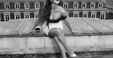 Лорен Санчес влаштувала дівич-вечір у Парижі перед весіллям із Джеффом Безосом (фото)