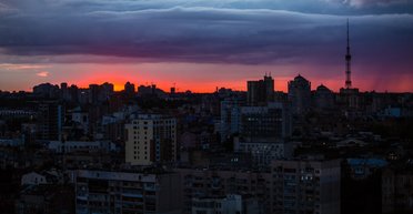 "Навіть якщо ракетні удари припиняться": експерт відповів, коли стане легше зі світлом