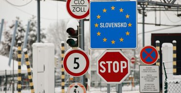 Водій рейсового автобуса втік до ЄС, кинувши пасажирів: журналіст розкрив нові подробиці