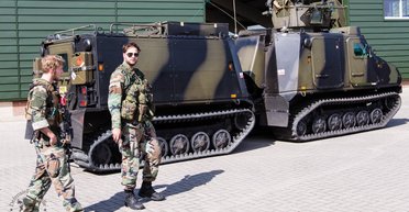 Нидерланды отдают Украине БТРы морских пехотинцев Viking: что это за машины (фото)