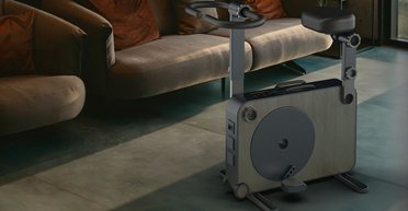 Крути педалі поки світло не дали: литовський велотренажер живить навіть холодильник (відео)