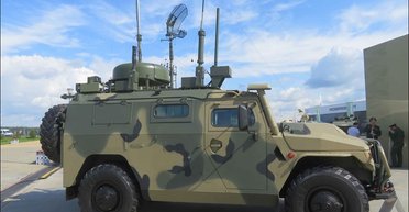 Командний "Тигр": ЗС РФ хоче поліпшити управління військами за допомогою системи зв'язку П-230Т