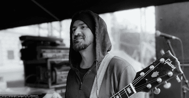 "В який час ми живемо": Вакарчук висловився про смерть друга, що про нього відомо (фото)