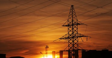Відключення України від енергосистеми РФ та Білорусі: які загрози та що буде з тарифами