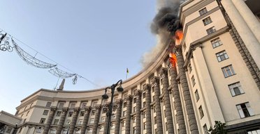 Удар по Кабмину - блеф Кремля: как Путин пытается повышать ставки при плохих картах