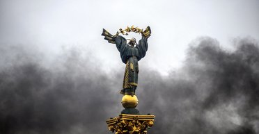 Трехлетняя эпоха. Жить сейчас — это страшно, но весело