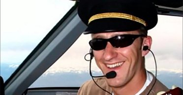 Пилот попытался отключить двигатели самолета: суд вынес неожиданное решение (фото)