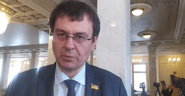 "За Разумкова ніхто не домовлявся. Це позиція фракції, а не ОП", — Гетманцев (відео)