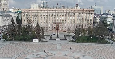 Появились кадры попадания FPV в здание правительства в Белгроде: впервые за время войны (видео)