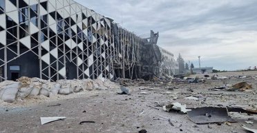 Россияне нанесли удар по аэропорту в Запорожье (видео)