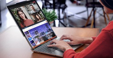 "Растет" почти на 50%: Lenovo выпустит первый ноутбук с раздвижным экраном (видео)