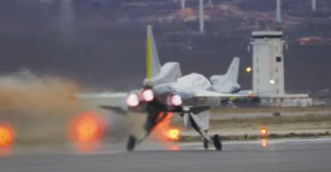 З Європи до Америки за пару годин: новий надзвуковий літак встановив рекорд швидкості (фото)