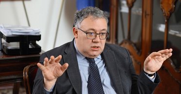 Посол Венгрии Иштван Ийдярто: "Получается, что украинское государство — только для украинцев. Это очень опасный подход, неевропейский"