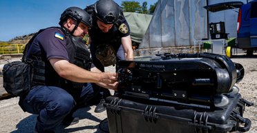 В Украине показали новейший подводный дрон: как его будут использовать (фото)