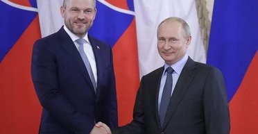 "Агент впливу РФ в Євросоюзі": президента Словаччини внесли до бази "Миротворець"