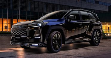 Для города и бездорожья: новая Toyota RAV4 2026 получила яркие версии (фото, видео)