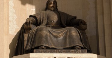 Війна за майбутнє: варвари з ресурсами проти цивілізації з технологіями