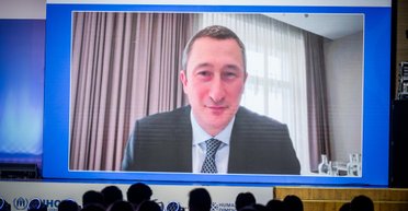 Міністр Чернишов опинився за кордоном на тлі корупційної справи: у відомстві назвали причину